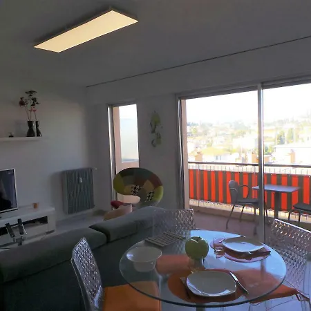 Daire Studio 35sqm Close To Town Center And Beaches - Parking